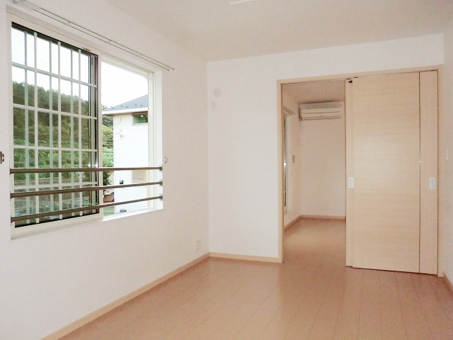 Living and room