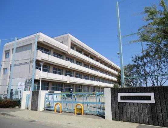 Junior high school. Kanai 1300m until junior high school