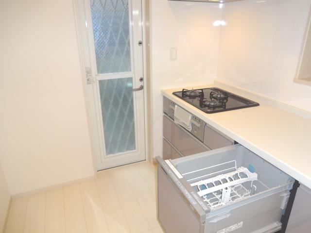 Local appearance photo. Building 3 kitchen Dishwasher