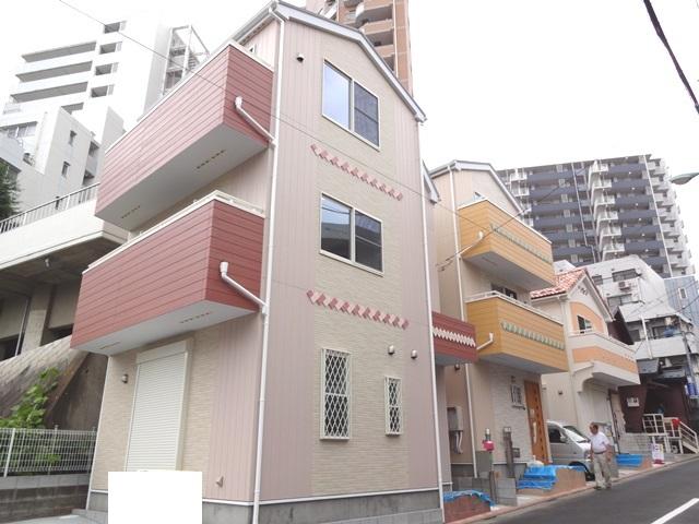 Local appearance photo. 1 ・ Building 2 appearance