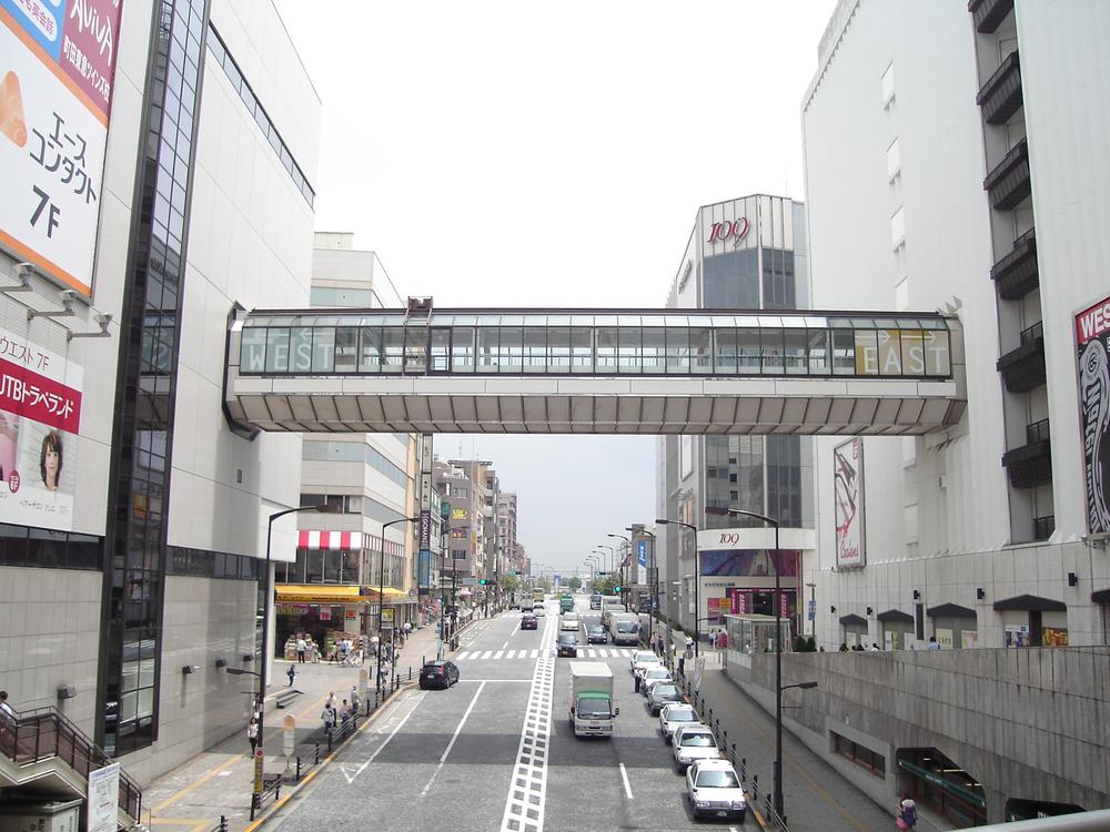 Other. Around the station of Machida, We list a lot of shops. Since Station 2 wayside crosses, Access is also good.