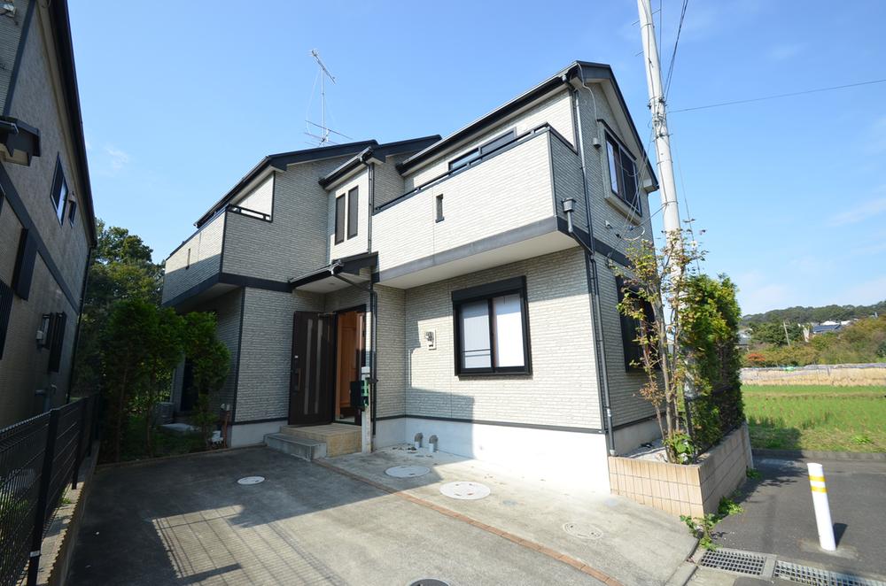 Local appearance photo. 3 is a house with a sense of openness, such as the direction land ☆