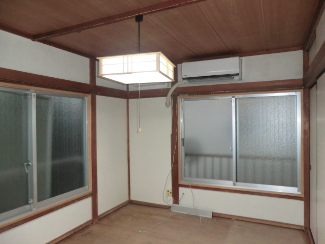Living and room