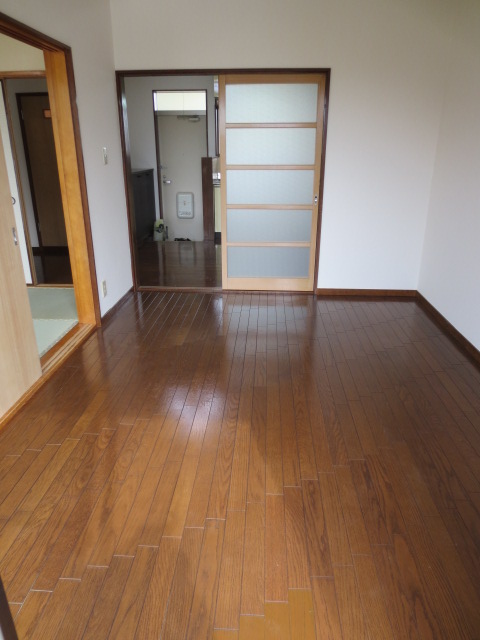 Living and room