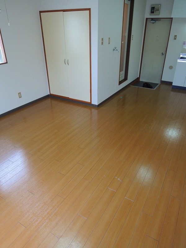 Living and room