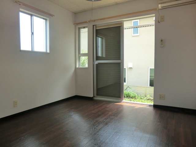Living and room
