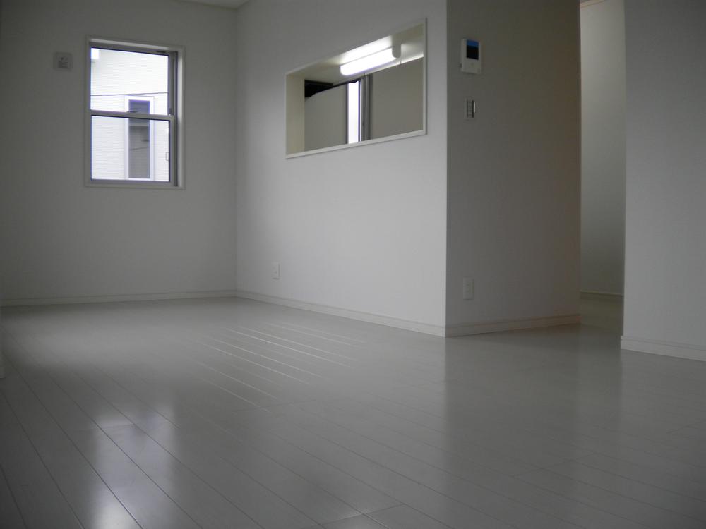 Living. Indoor (10 May 2013) Shooting