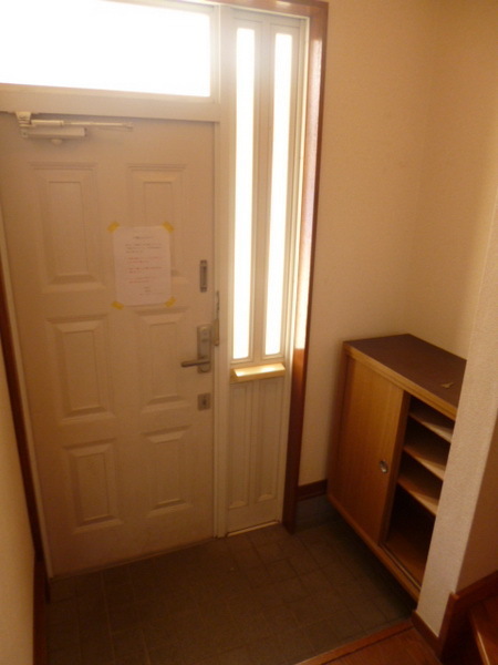 Entrance. ☆ Wide entrance ☆