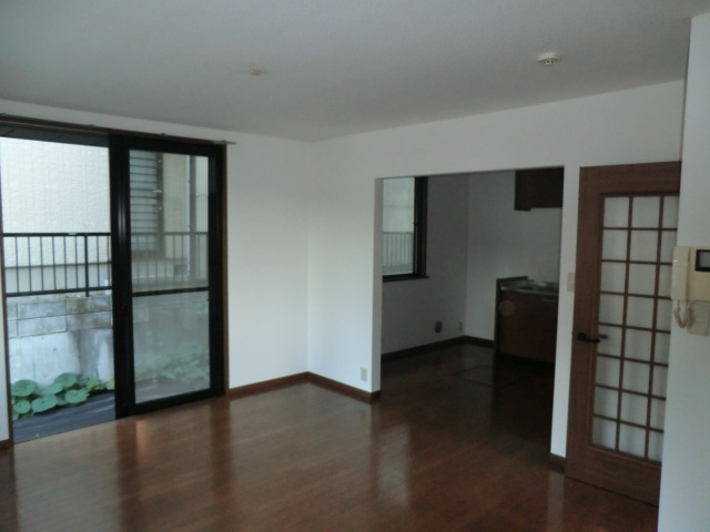 Living and room
