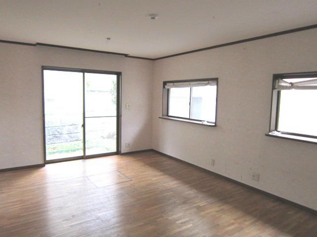 Non-living room