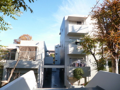 Building appearance. ☆ It is a quiet residential area ☆