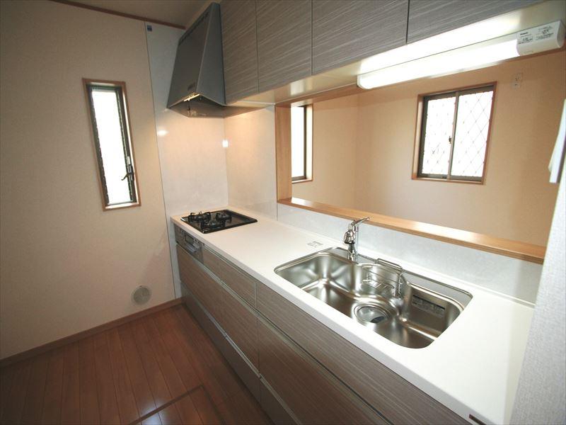 Same specifications photo (kitchen). Same specifications