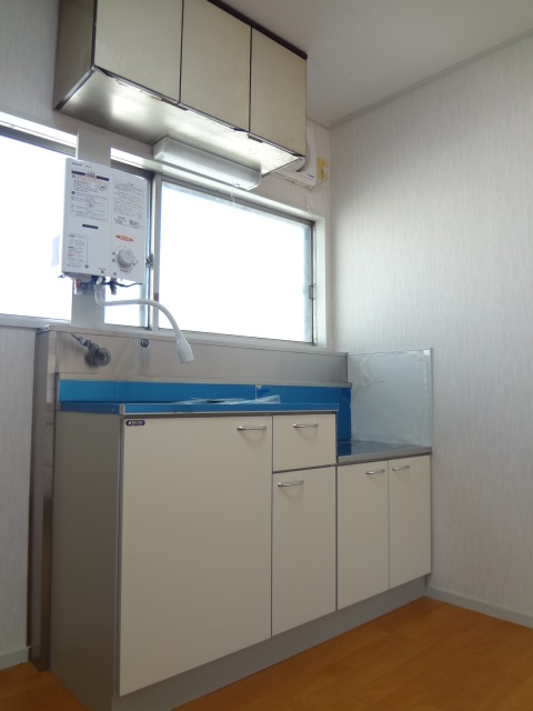 Kitchen. Is beautiful ☆ !