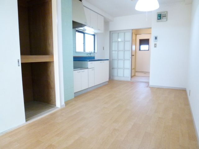 Living and room