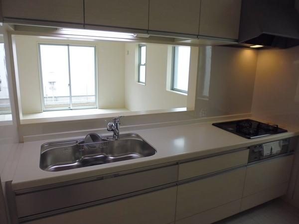 Same specifications photo (kitchen). Same specification kitchen of the building.
