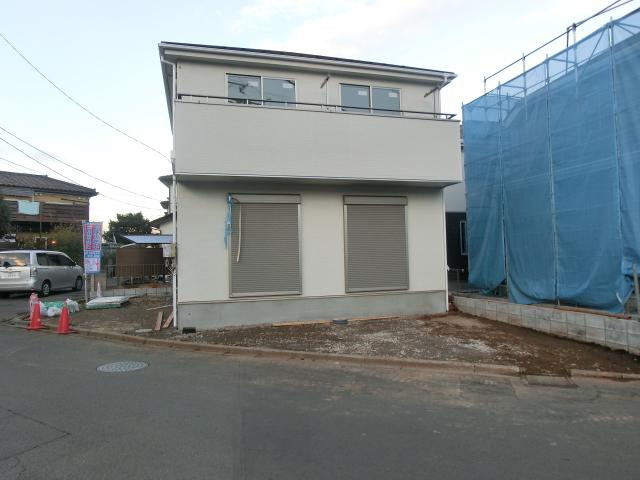 Local photos, including front road