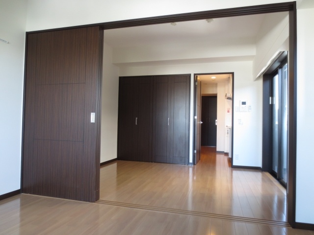 Living and room