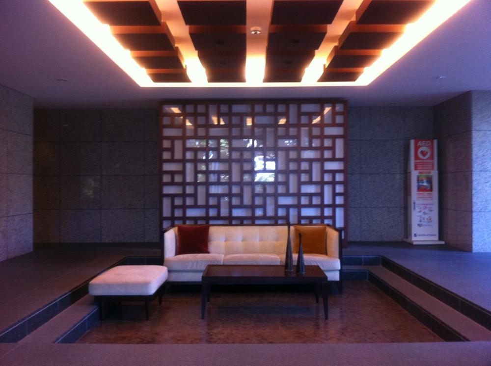 Entrance. 2007 Built, Richly shared entrance by the Corporation Cosmos Initia a business owner at the time of new construction