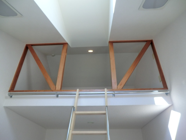 Other room space