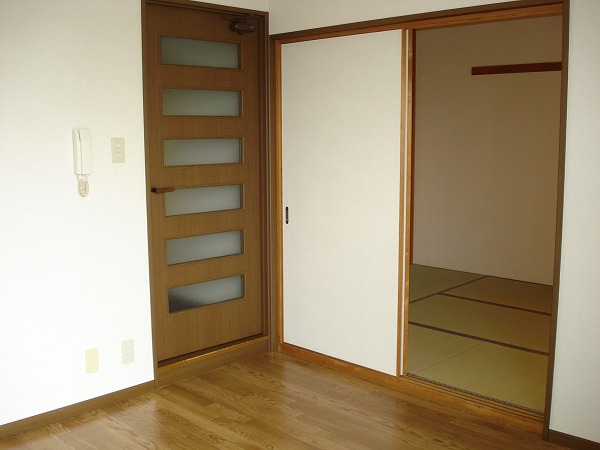 Living and room