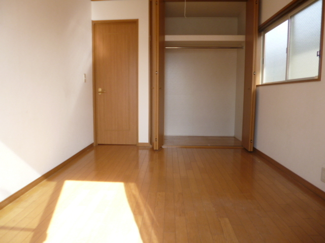 Living and room. ☆ Day is a good Western-style ☆