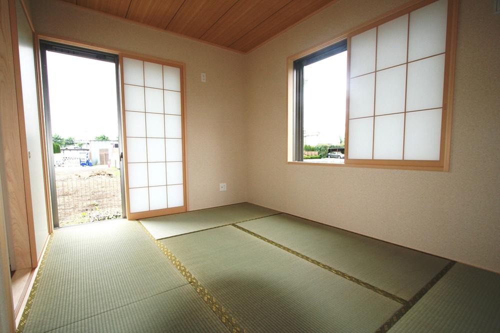 Non-living room. Local (July 2013) Shooting