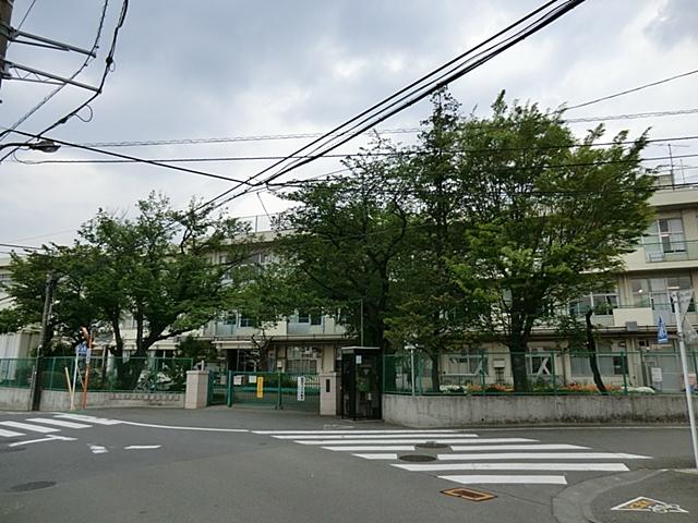 Primary school. 399m until Machida Municipal Machida fifth elementary school