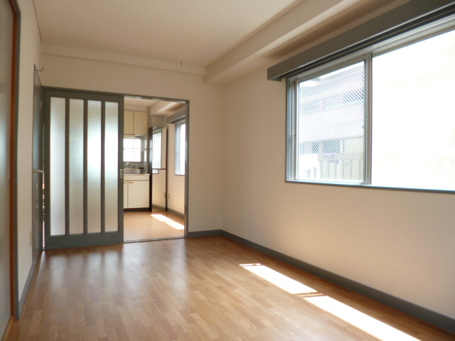 Other room space