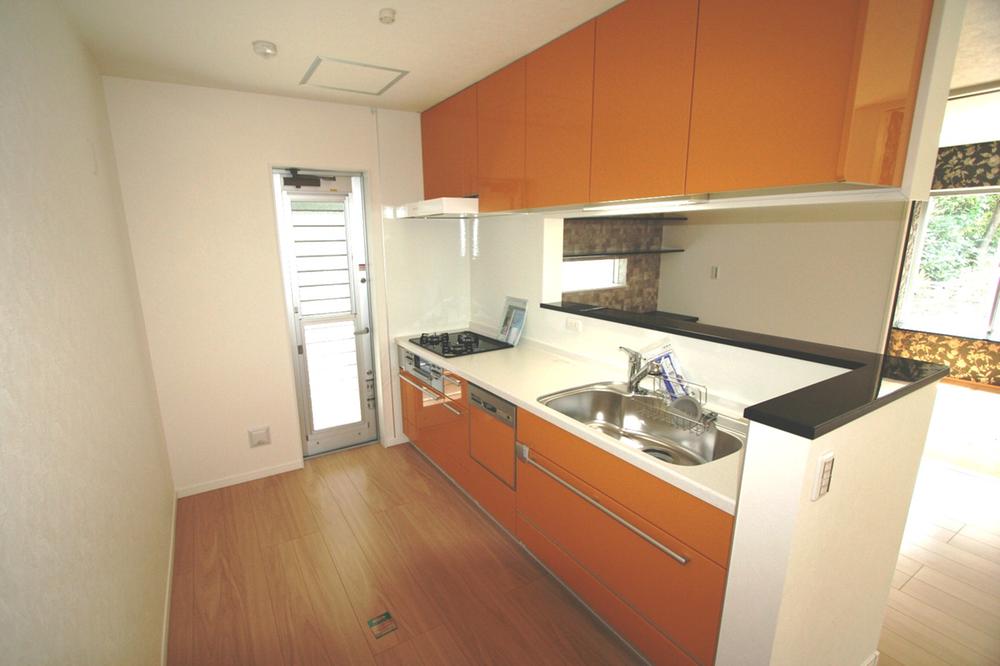 Same specifications photo (kitchen). Same specifications