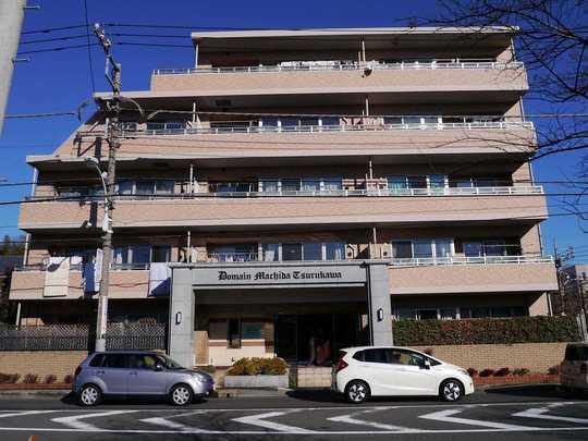 Local appearance photo