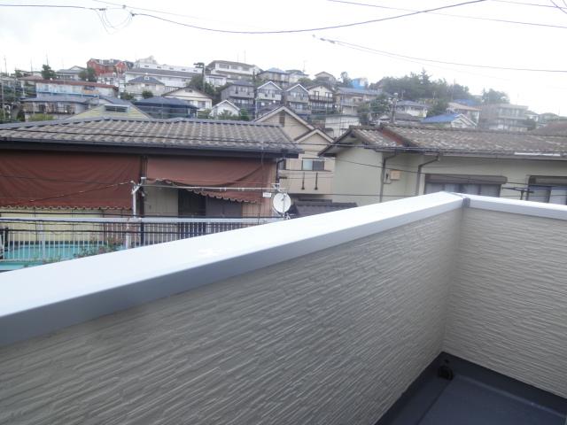 View photos from the dwelling unit