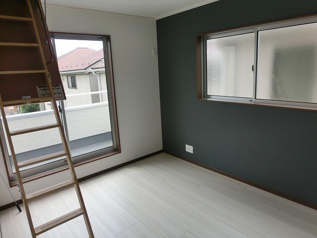 Non-living room. There is also attic storage.