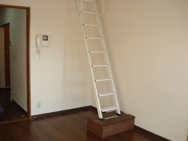 Other room space