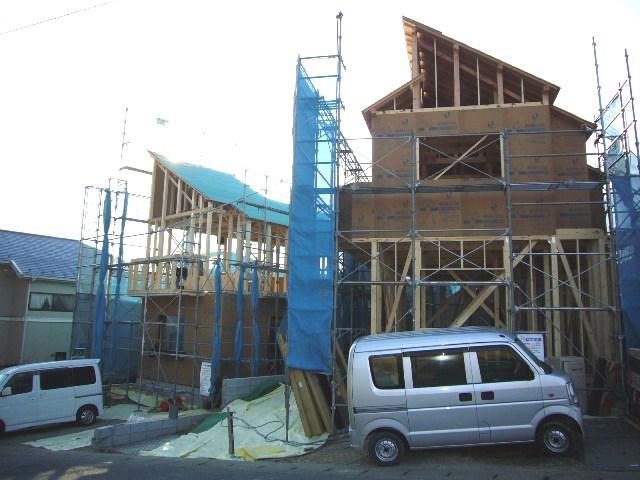 Local appearance photo. Local is in the completion of framework construction