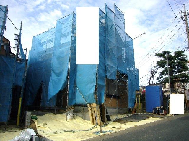 Local appearance photo. 1 Building Under construction