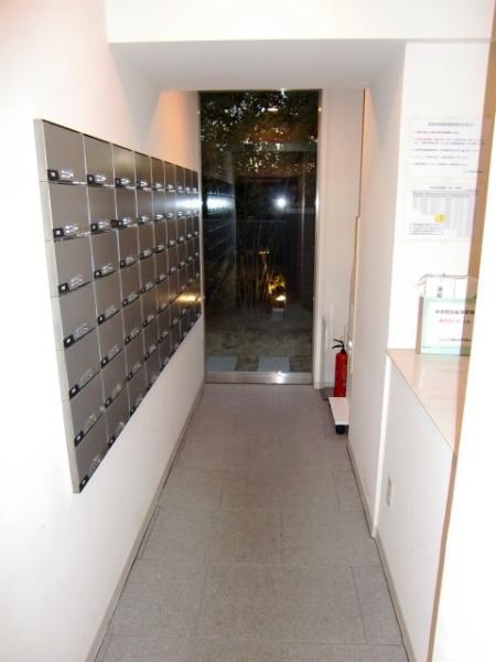 Other common areas. E-mail Corner