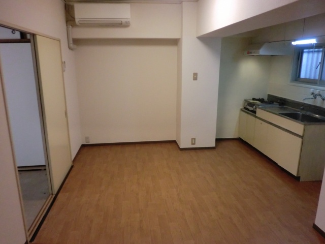 Living and room