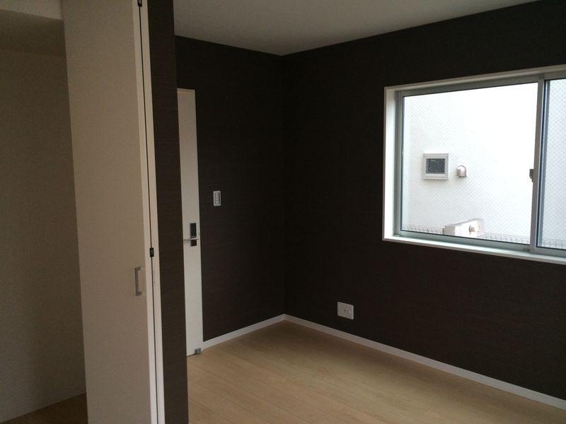 Non-living room. Western-style 6.5 Pledge introspection