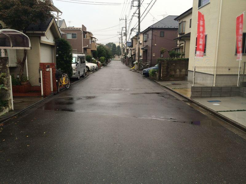 Local photos, including front road. Appearance photos, including a full road