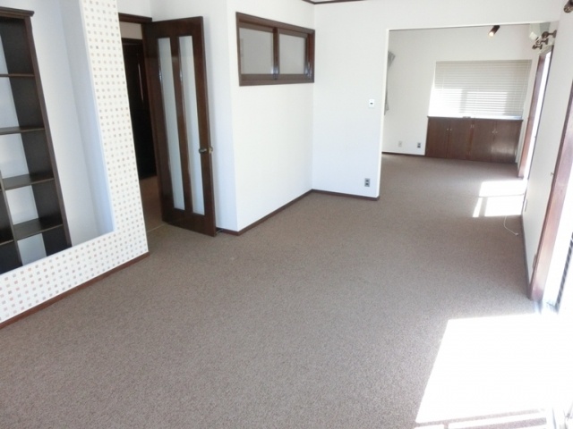 Living and room