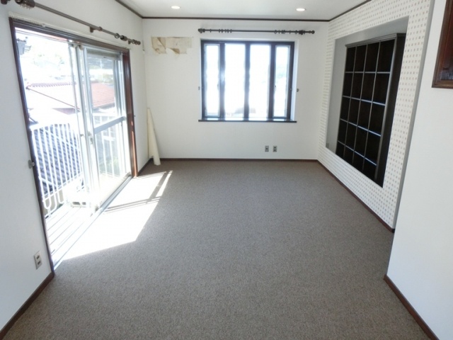 Living and room
