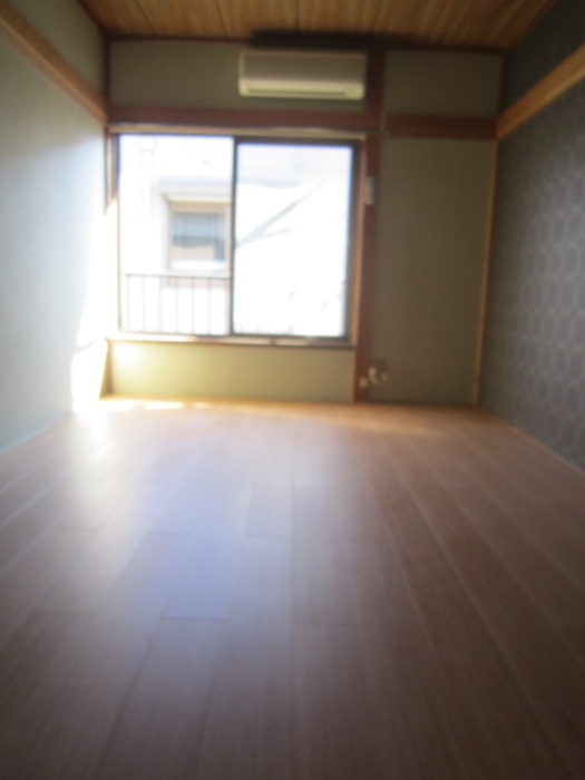 Living and room