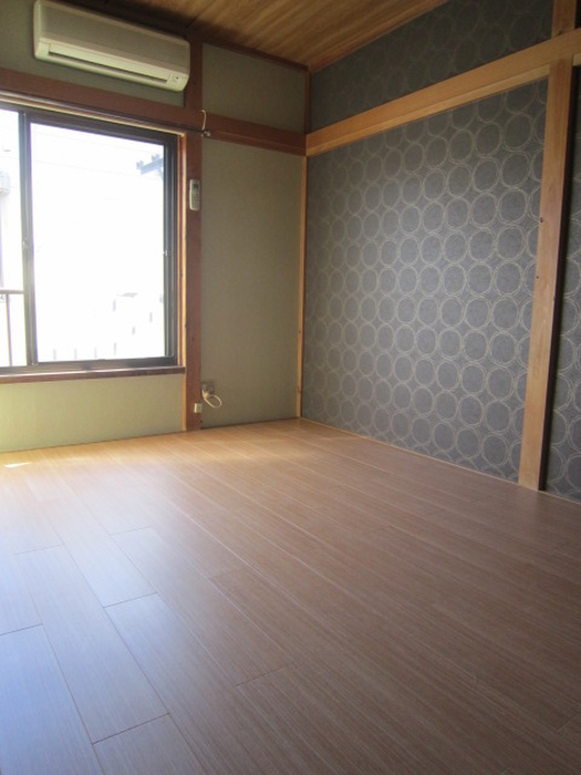 Living and room
