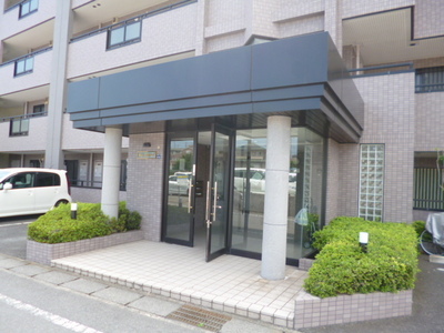 Entrance. ☆ entrance ☆