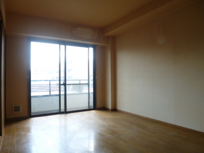 Other room space. ☆ Sunny ☆