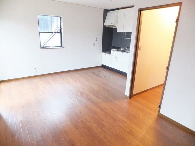 Living and room. ☆ Day is also good ☆