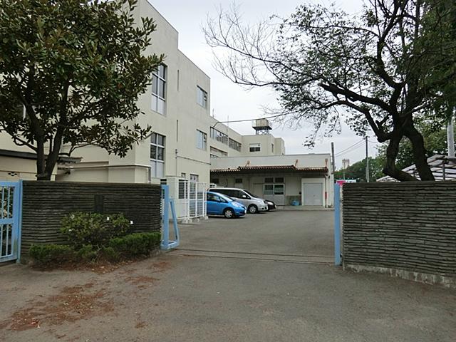 Primary school. Since Honmachida close to 260m elementary school to East Elementary School, It is also safe to school children ☆