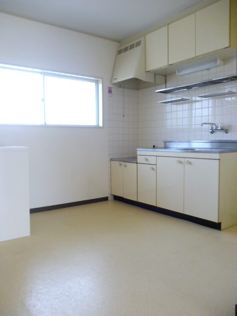Living and room. DK