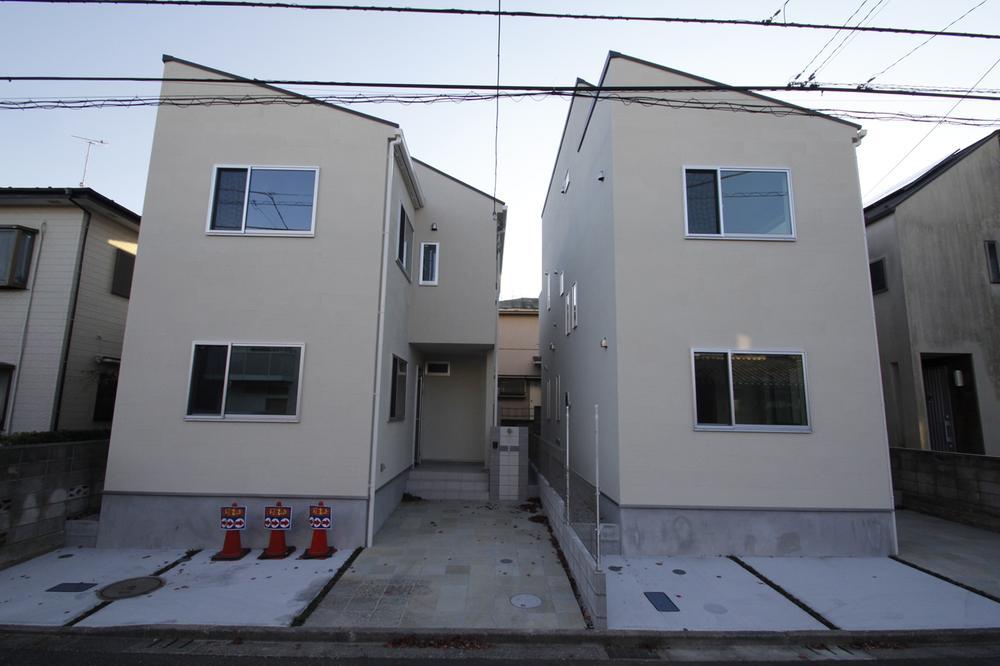 Local appearance photo. Local (12 May 2013) Shooting