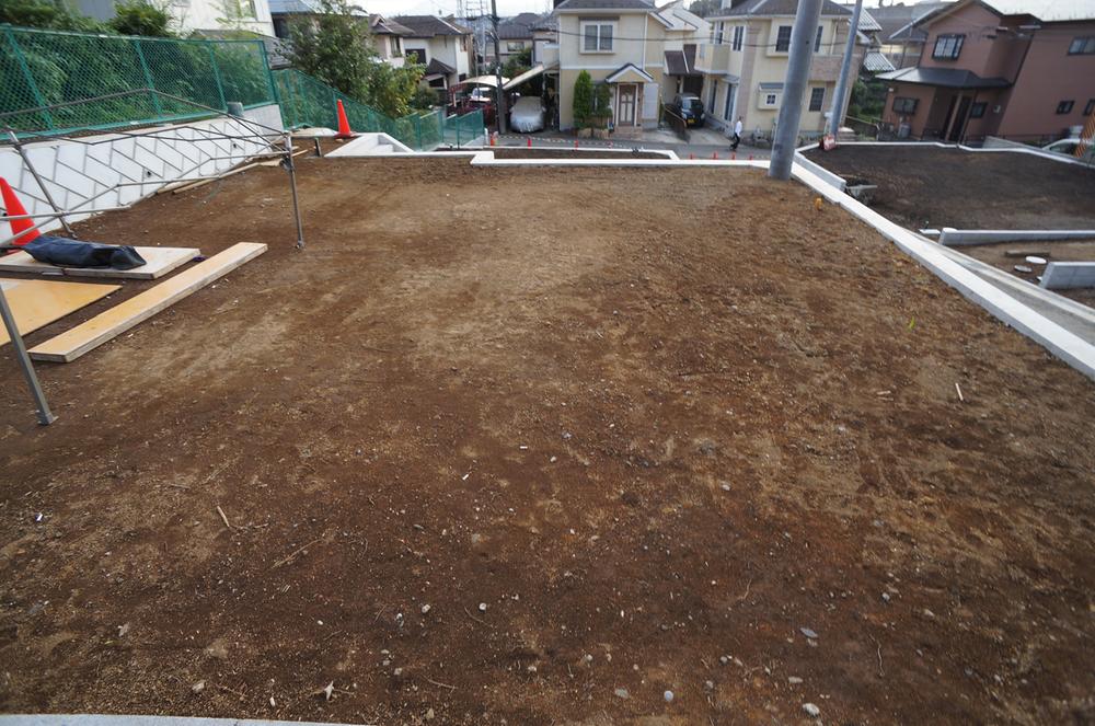 Local appearance photo. Local (10 May 2013) Shooting